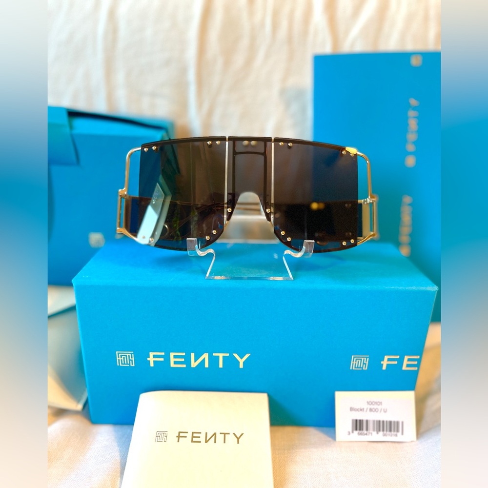 Fenty Blokt Sunglasses. Brand new never worn. Pristine condition.